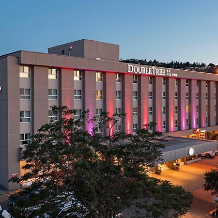 Doubletree By Hilton - Kamloops Hotel Ngoại thất bức ảnh